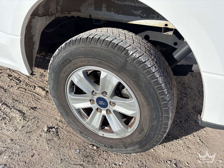 2015-ford-f150-image-28