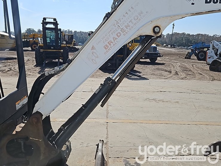 2017-bobcat-e26-image-15