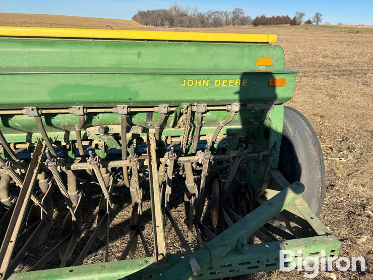 john-deere-8200-image-14