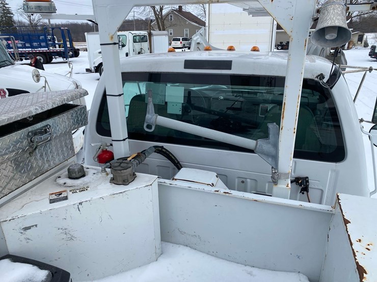 2015-ford-f750-image-57