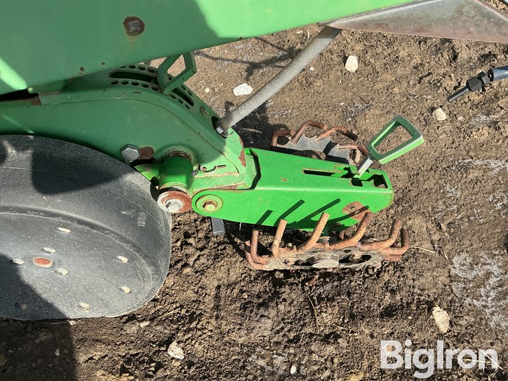 john-deere-7300-image-19