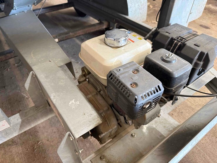 ads-bulk-seed-buggy-tender-image-6