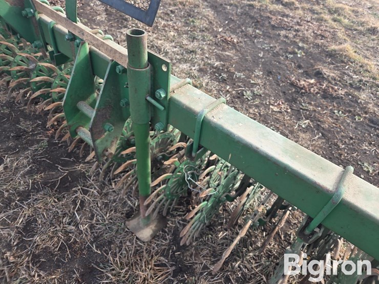 john-deere-400-image-12