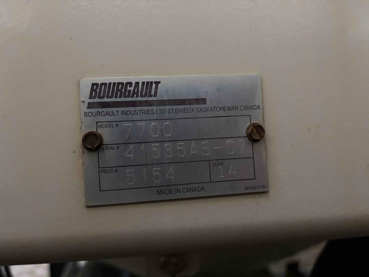 2014-bourgault-7700-image-18