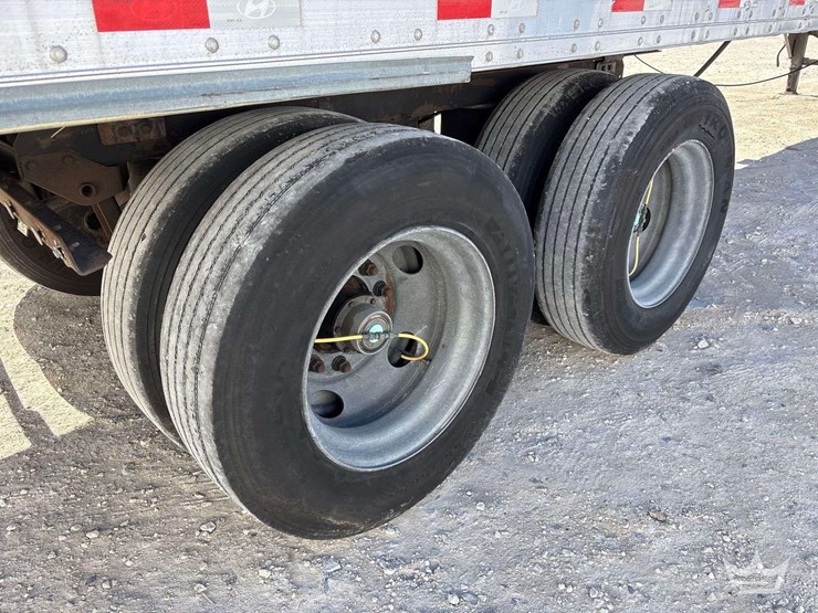 2015-hyundai-vc2530152-53ft.-t/a-dry-van-trailer-image-22