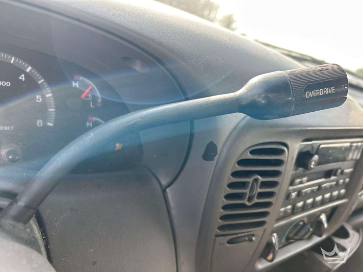 2001-ford-f150-image-17