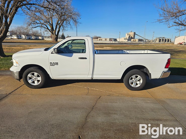 2020-dodge-1500-image-8