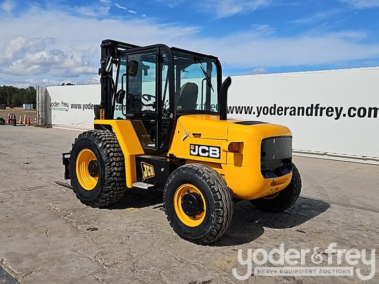 2015-jcb-926-image-4