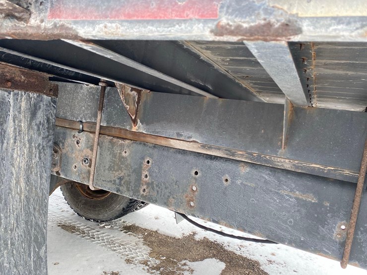 2012-ford-f650-image-23