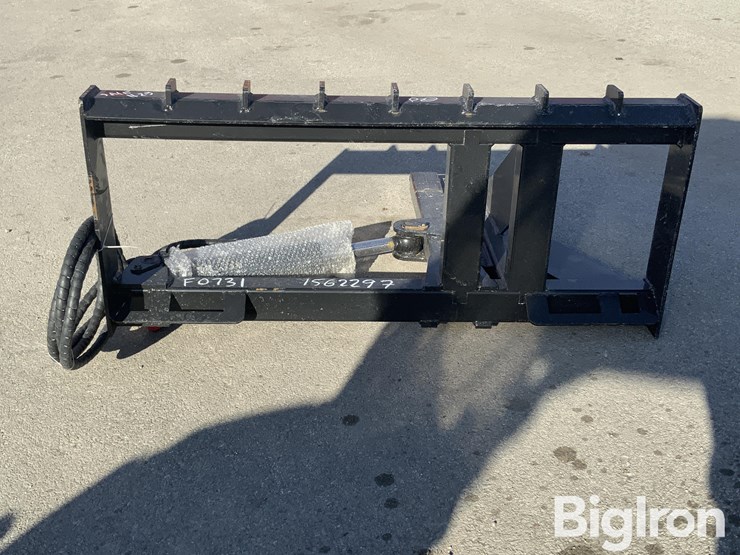 2025-giyi-tp25-skid-steer-post/tree-puller-image-6