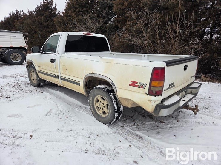 1999-chevrolet-silverado-1500-image-7