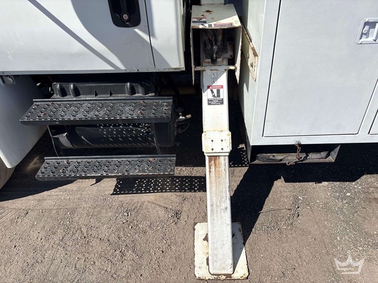 2006-international-durastar-4300-image-24