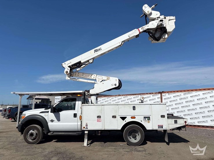 2014-ford-f550-image-5