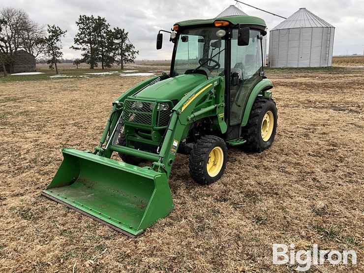 2011-john-deere-3720-image-1