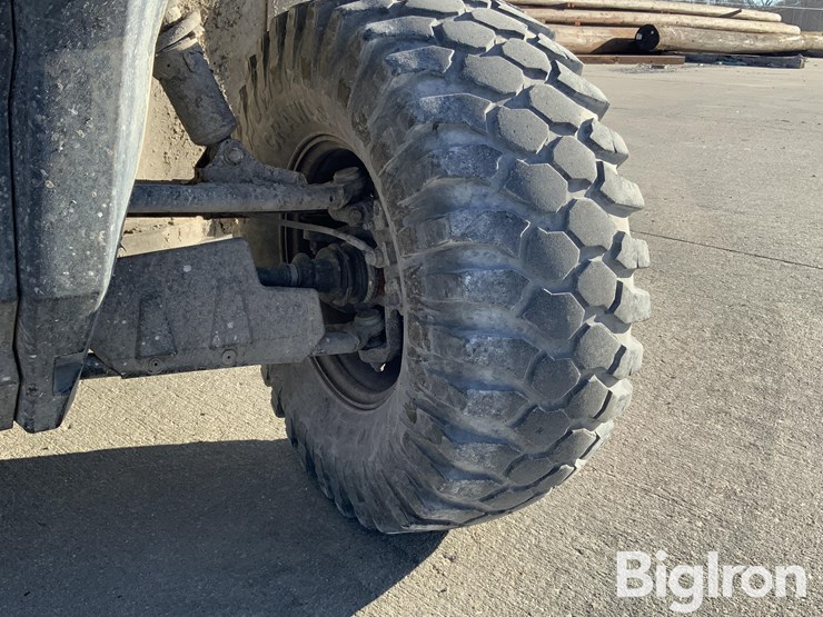 2020-bobcat-uv34-image-16