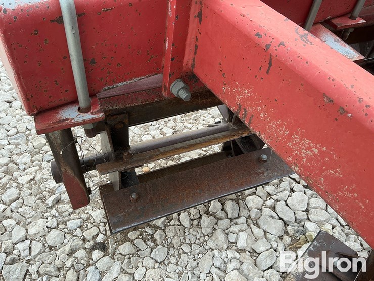 mcfarlane-12r-30-dfr-rolling-stalk-chopper-image-12