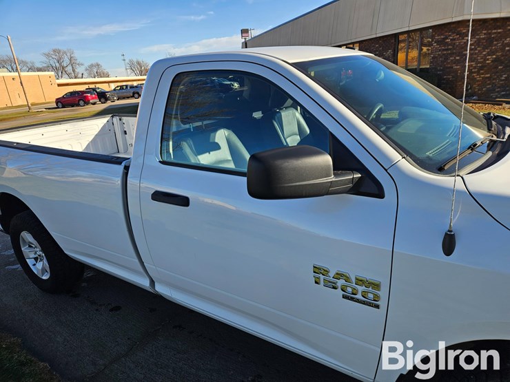 2020-dodge-1500-image-16