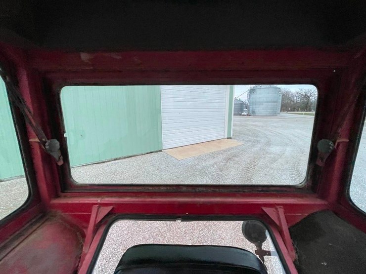 international-1066-image-25