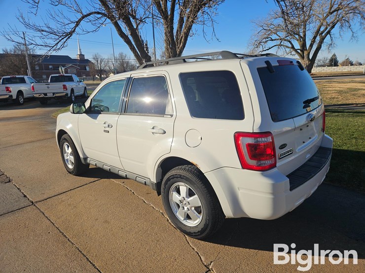 2012-ford-escape-xlt-image-7