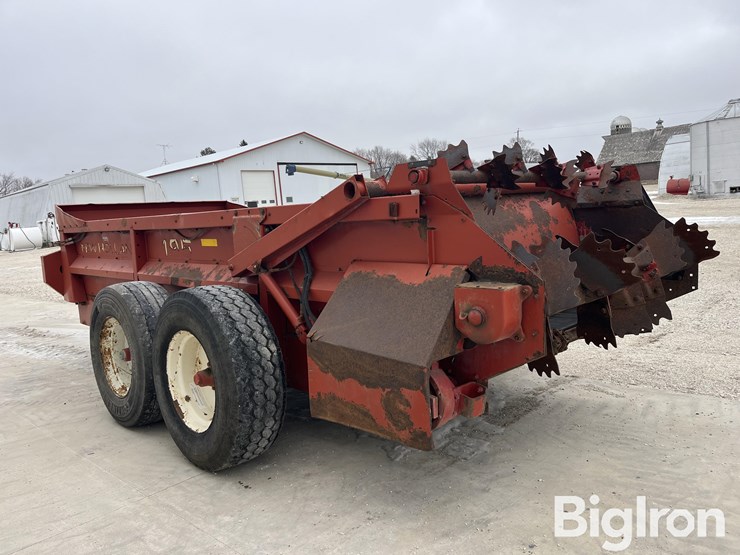 new-holland-195-image-7