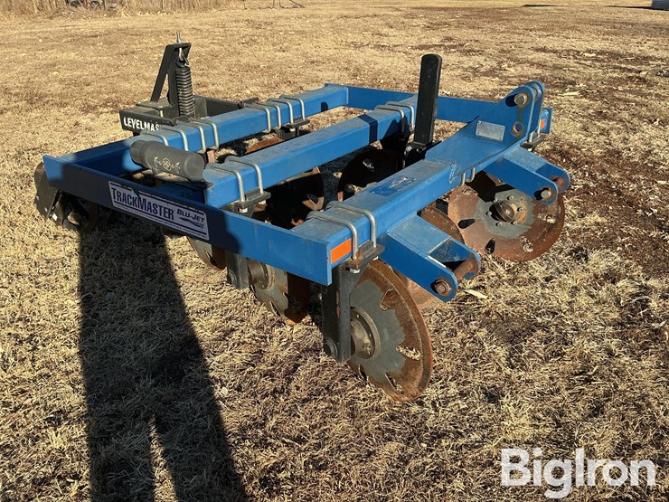 blu-jet-track-master-image-3