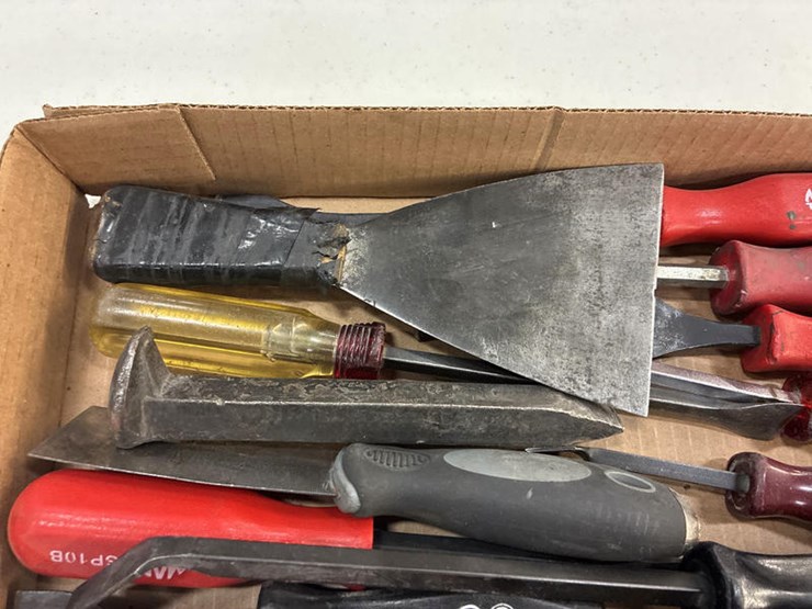 #115315-•-putty-knives-&-scrapers-image-2