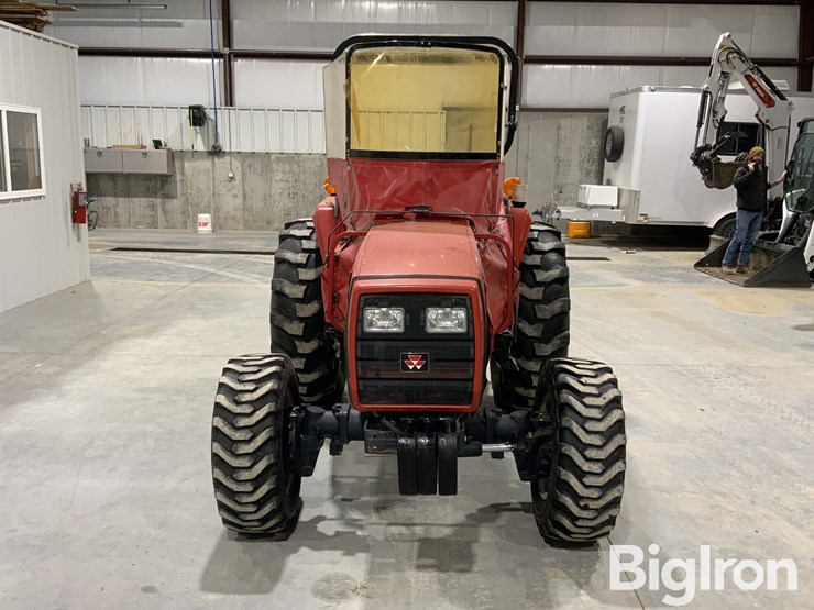 2004-massey-ferguson-1440-image-2