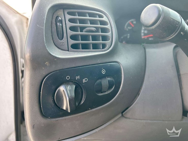 2001-ford-f150-image-15