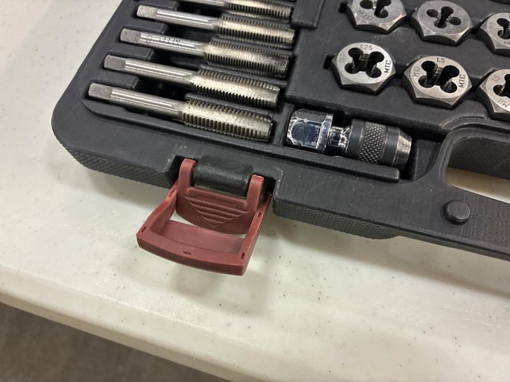 #115283-•-matco-tap-&-die-set-image-9