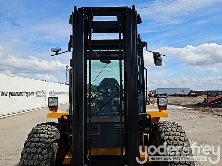 2015-jcb-926-image-12