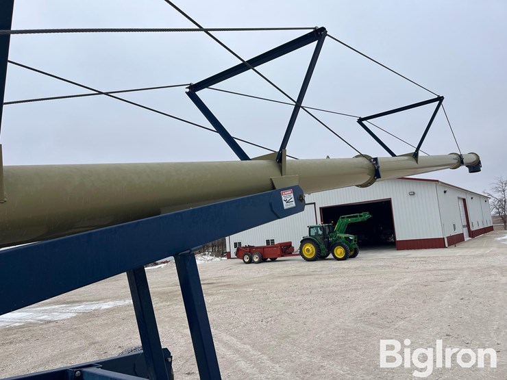 2015-harvest-international-h1372-image-19