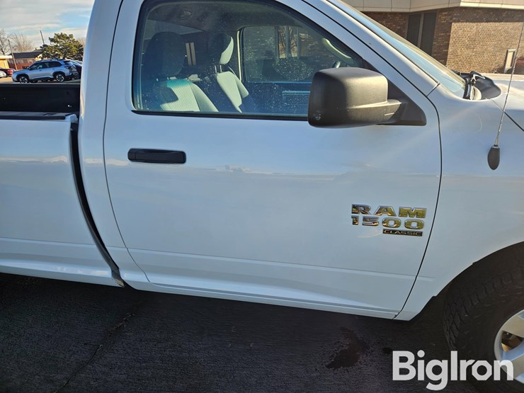 2020-dodge-1500-image-15