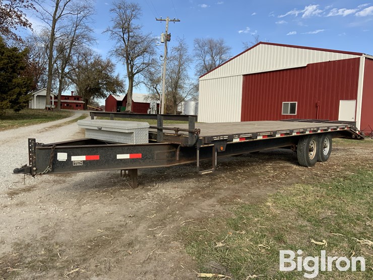 2006-heartland-25'-t/a-bumper-pull-deckover-flatbed-trailer-image-1
