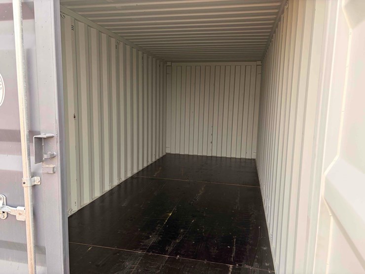 2025-shipping-container-image-5