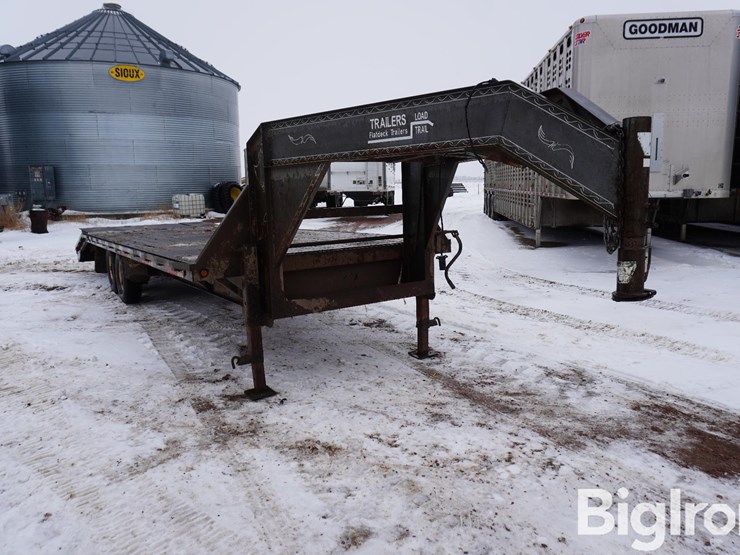 1998-mayfair-25-25'-t/a-gooseneck-deckover-trailer-w/ramps-image-3