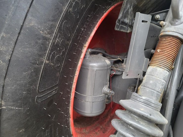 2015-fendt-930-vario-image-23