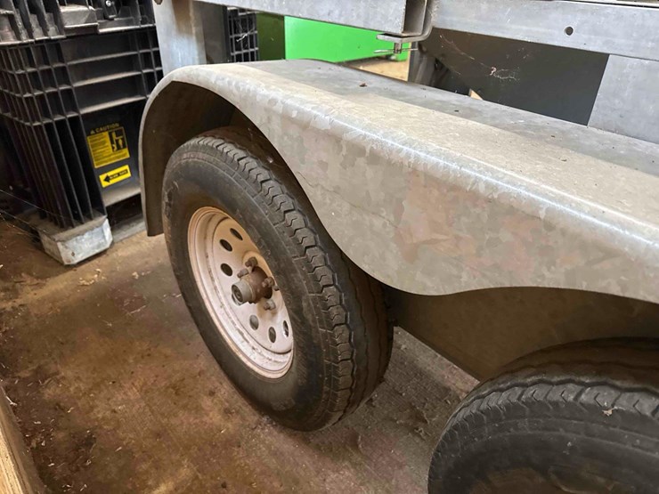 ads-bulk-seed-buggy-tender-image-18