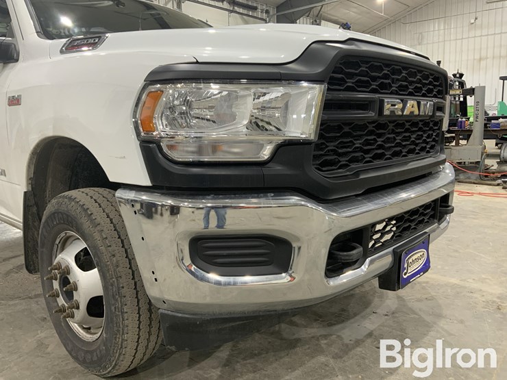 2020-ram-3500-hd-image-17