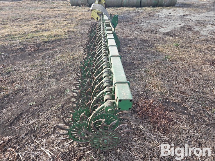 john-deere-400-image-4