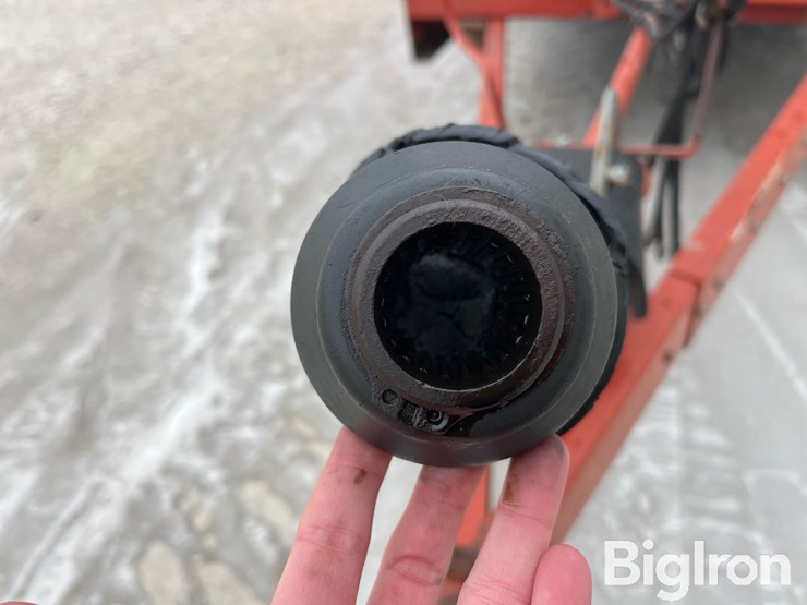 new-holland-195-image-10