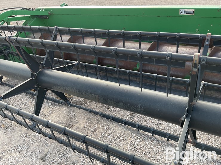 2004-john-deere-630-image-13