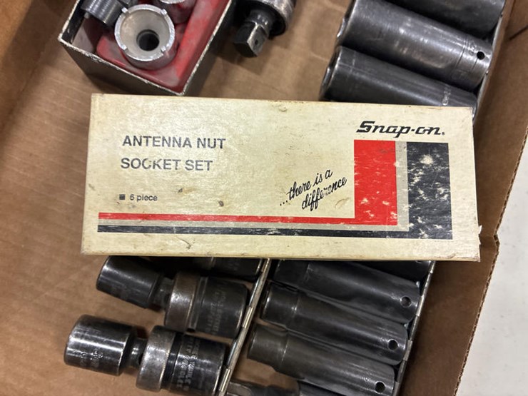 #115287-•-snap-on-metric-sockets-image-9