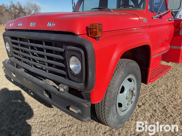 1975-ford-f600-image-11