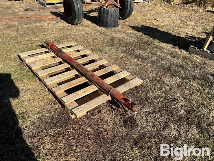 international-a-image-7