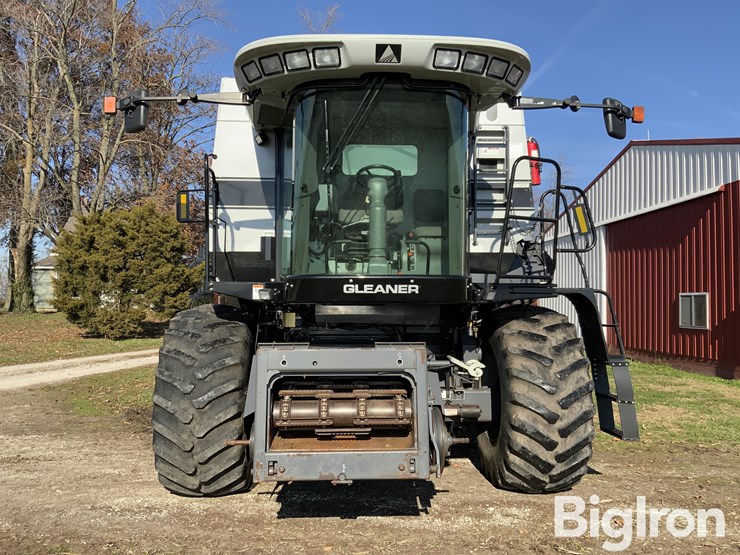 2007-gleaner-r65-image-2