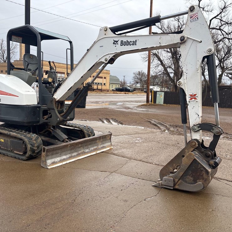 2013 BOBCAT E35