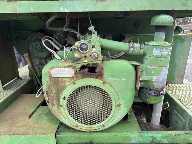 #2946-•-towable-hydro-seeder-image-25