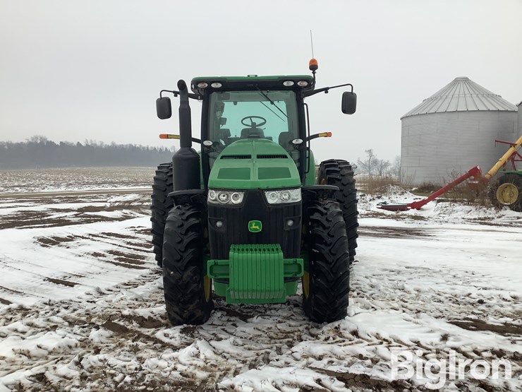 2012-john-deere-8235r-image-2