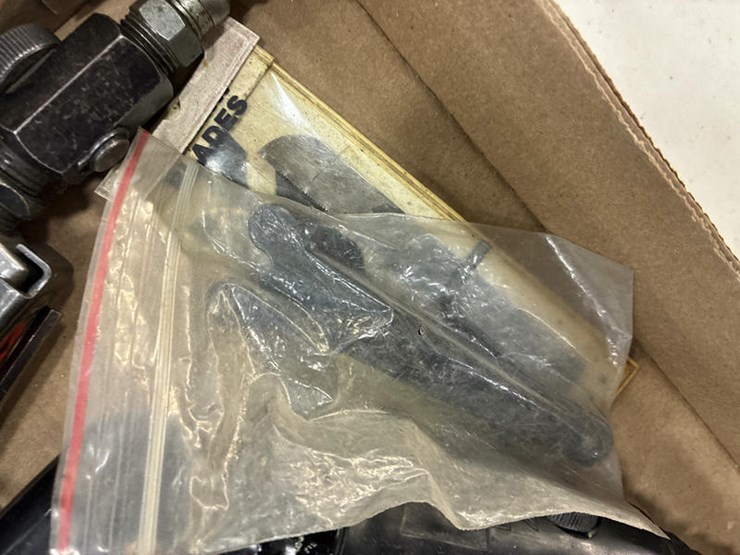 #115329-•-box-of-grinders-image-10