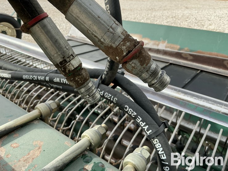 2011-pickett-8030-image-9